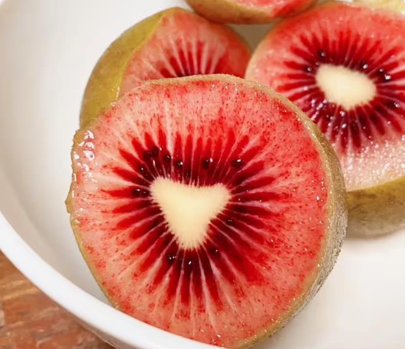 消费者角度体验新西兰新品的红肉猕猴桃品质---RubyRed宝石红奇异果redkiwifruit