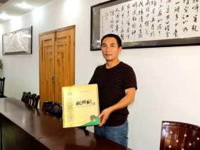 湖北建香猕猴桃品种的选育人李才国对产品介绍